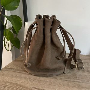 Pebbled leather Coach bucket bag
